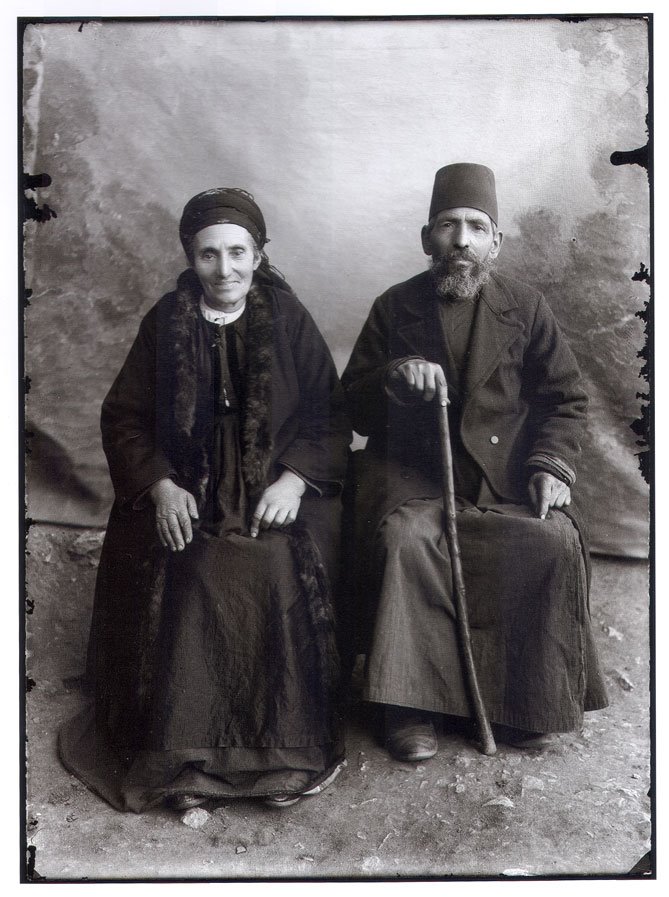 rp_Jewish-Couple-Kastoria-Papazoglou.jpg