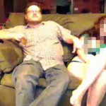 Έδειξε τη γυναίκα του ολόγυμνη στο PlayStation 4!(φώτο)