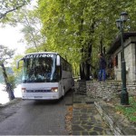 Πολίτες της Καστοριάς: “Γιατί ο γύρος της λίμνης δεν επιτρέπεται στα τουριστικά λεωφορεία;”