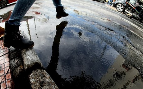 Πλημμύρισαν δρόμοι και σπίτια στη Δυτική Μακεδονία