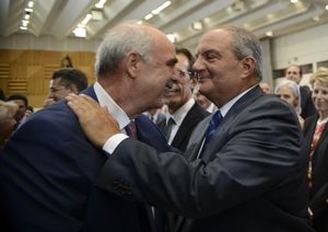 karamanlis.jpg