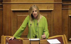 Gennimata241015sk.jpg