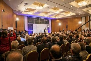 TzitzikostasLarisa251015sk.jpg