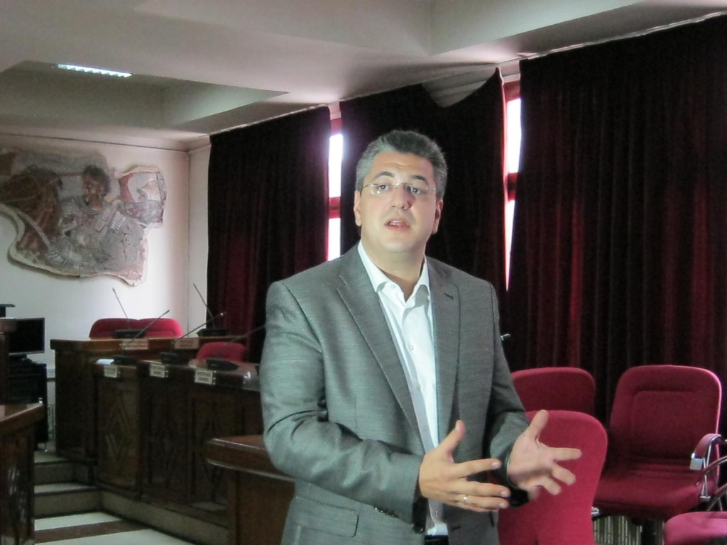 a tzitzikostas