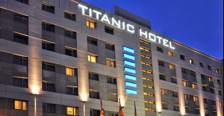 HOTEL-PETROPOULOS
