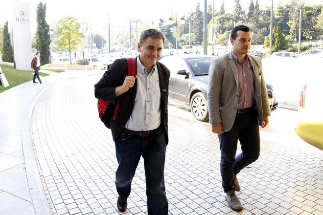Tsakalotos161115sk