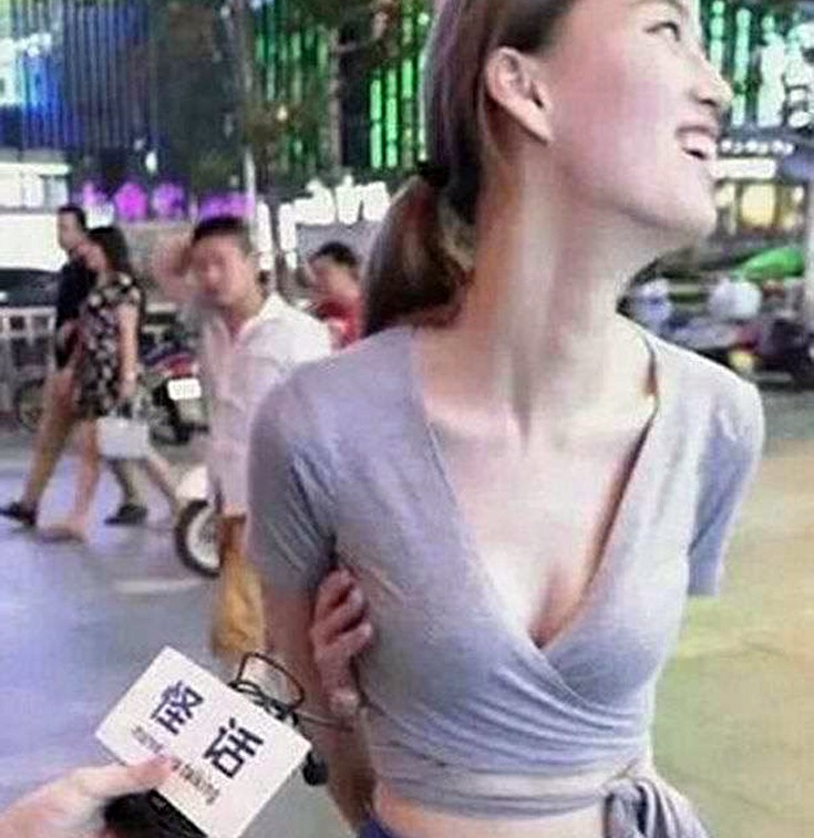 grab_your_boob_contest.jpg