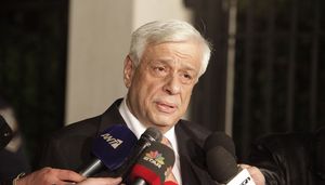 paulopoulos2.jpg