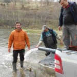 Καστοριά: Εμπλουτισμός των λιμνοφραγμάτων με γόνο πέστροφας
