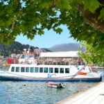 “Προσάραξε” στο λιμάνι το καραβάκι του δήμου Καστοριάς