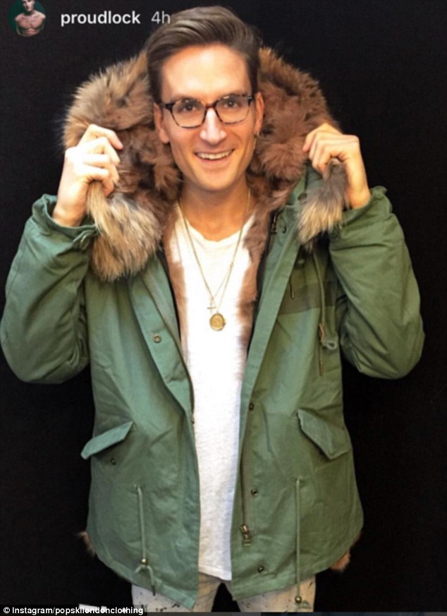 Ο Oliver Proudlock της σειράς Made in Chelsea φορώντας ένα fox fur lined bomber.