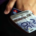 Η FAZ συγχαίρει την Ελλάδα για τους πλειστηριασμούς κατά των «στρατηγικών κακοπληρωτών»