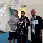 Φανέλα του Άργους Ορεστικού στον Πασκουάλ – Μπρελόκ στους παίκτες