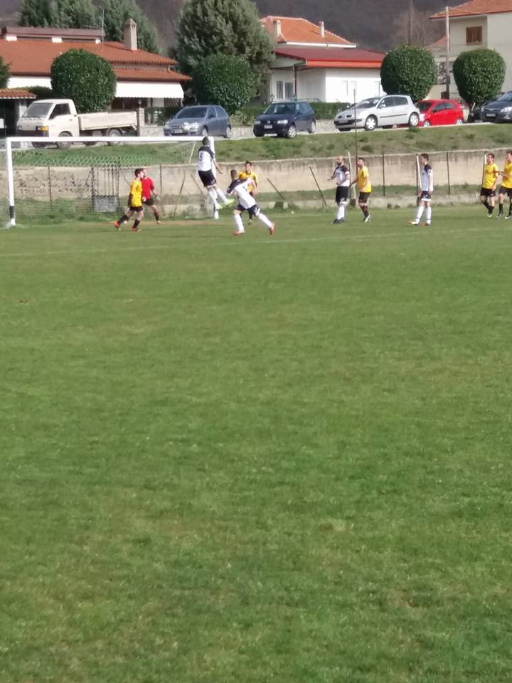 29257872_579083332427279_8472718530695921664_n