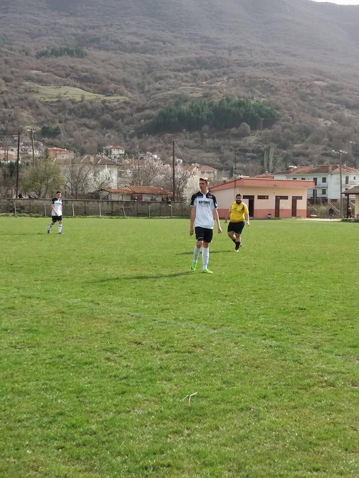 29261776_579083562427256_9123954861191200768_n