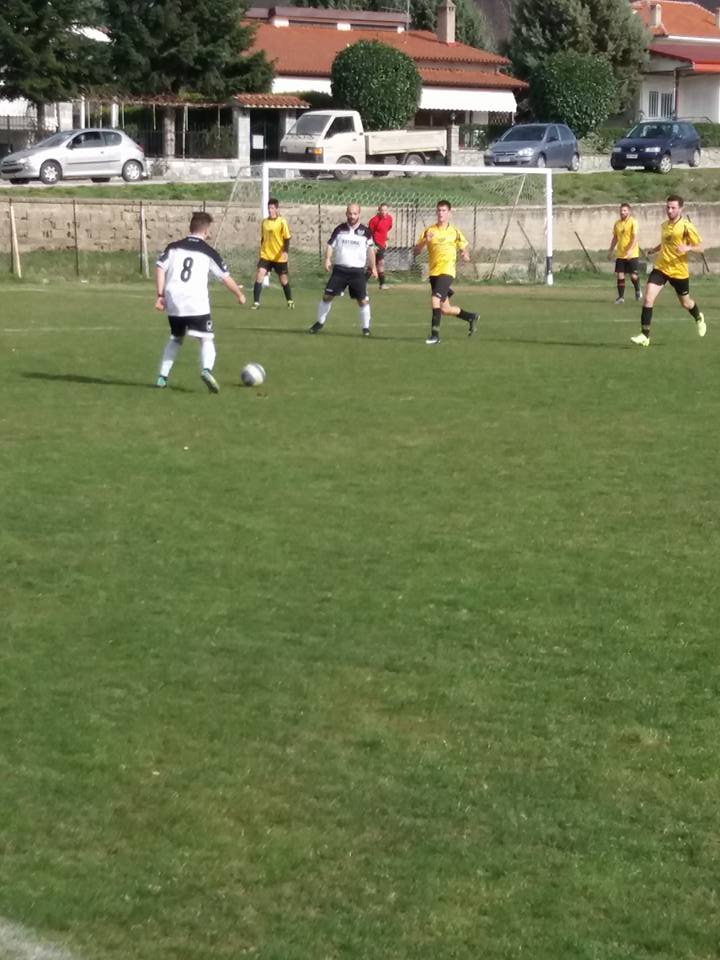 29262055_579083225760623_5317449703229489152_n