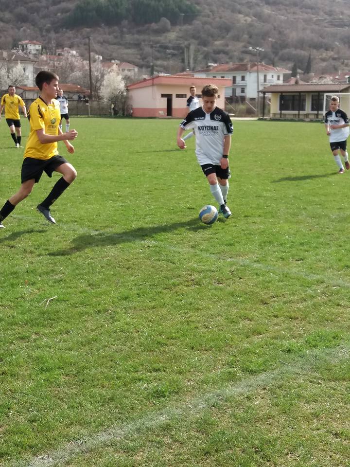 29262098_579083535760592_8108670952293793792_n