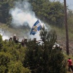 Πρέσπες: Εικόνες «πολέμου» στο Πισοδέρι! Φωνές, πέτρες και χημικά για την συμφωνία