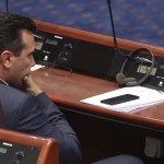 Θρίλερ στα Σκόπια: Αναβάλλεται η κρίσιμη ψηφοφορία