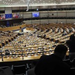 Επάγγελμα ευρωβουλευτής: Οι παχυλές αμοιβές και το «χρυσό αλεξίπτωτο»