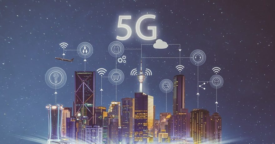 5g-waiter-balancing-city-on-tray-879x459