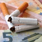 Τέλος το κάπνισμα στους δημόσιους χώρους – Πρόστιμα έως και 10.000 ευρώ