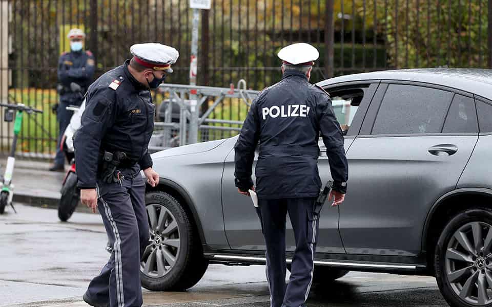 Austria_police-AssociatedPress
