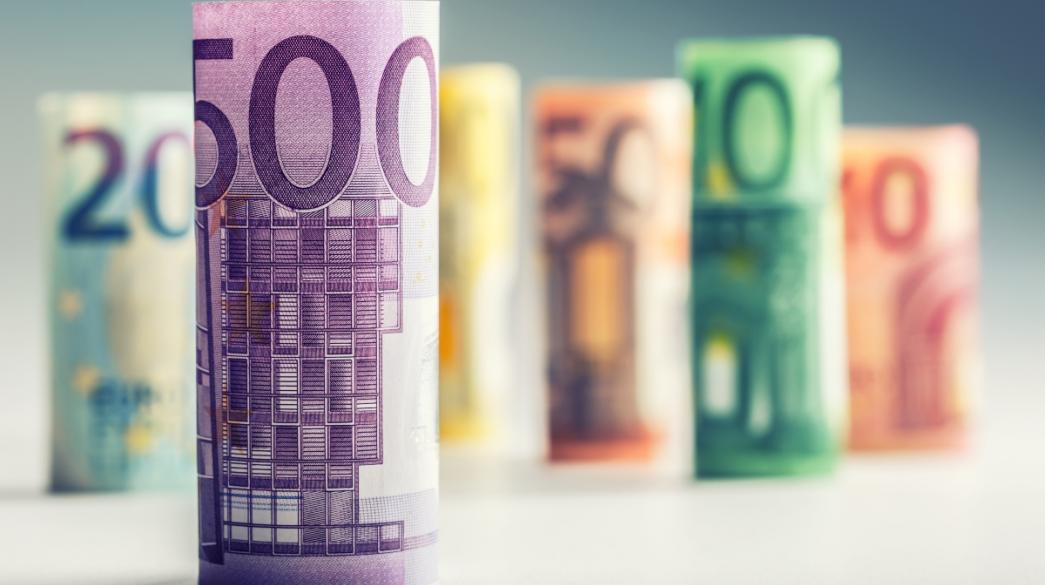 BusinessDaily-Money-Euros