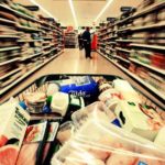 Θάνος Πλεύρης: Καμία συζήτηση για είσοδο σε σούπερ μάρκετ με rapid test