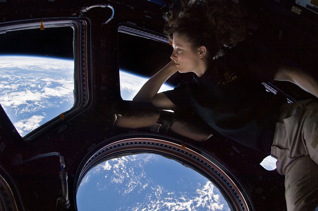 international-space-station-g4e4d1b7ca_640