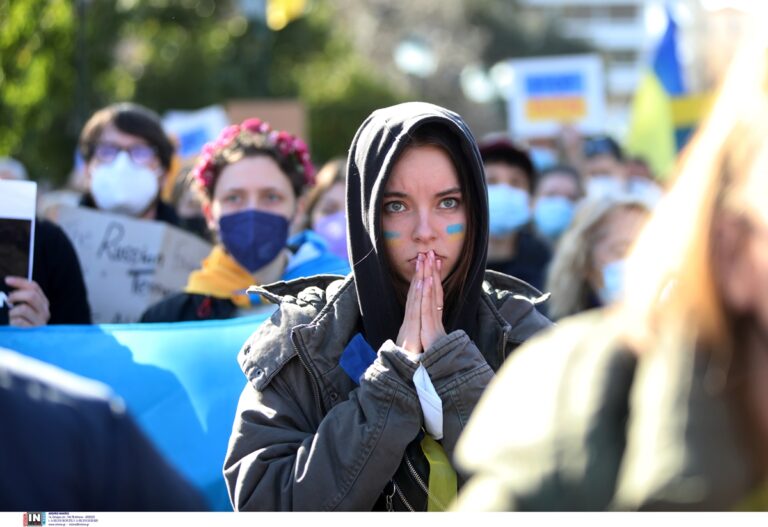 ukraine-syntagma2-2722022-768x527