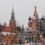 Οι εταιρείες που συνεχίζουν να λειτουργούν ανενόχλητες στη Ρωσία