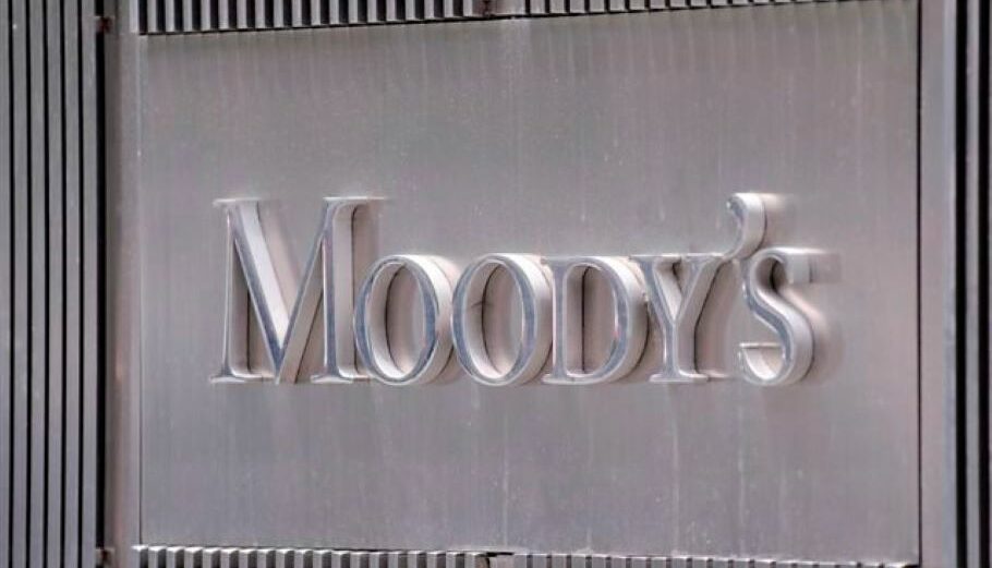 moodys-910x521