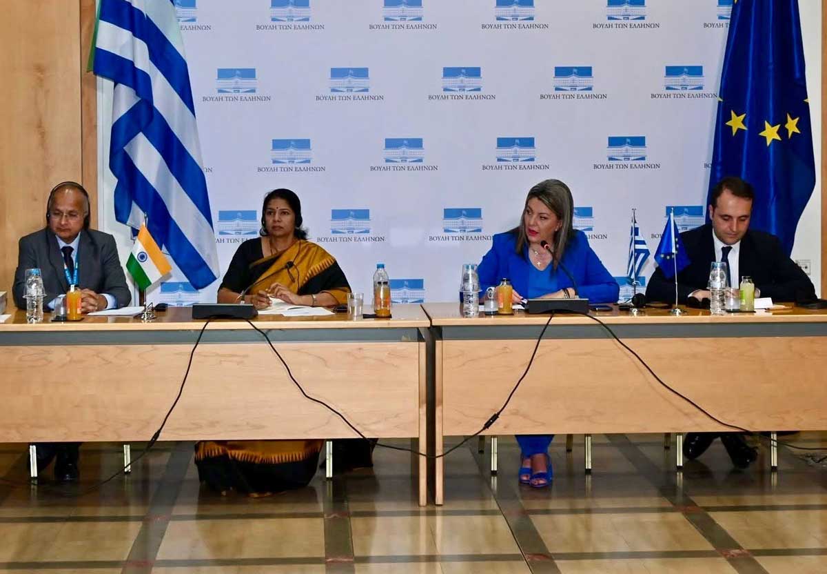 maria antoniou synedriasi omadas filias elladas indias me vouleftes indias 2