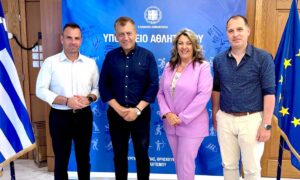 maria antoniou siskepsi me ypourgo gianni vroutsi 1