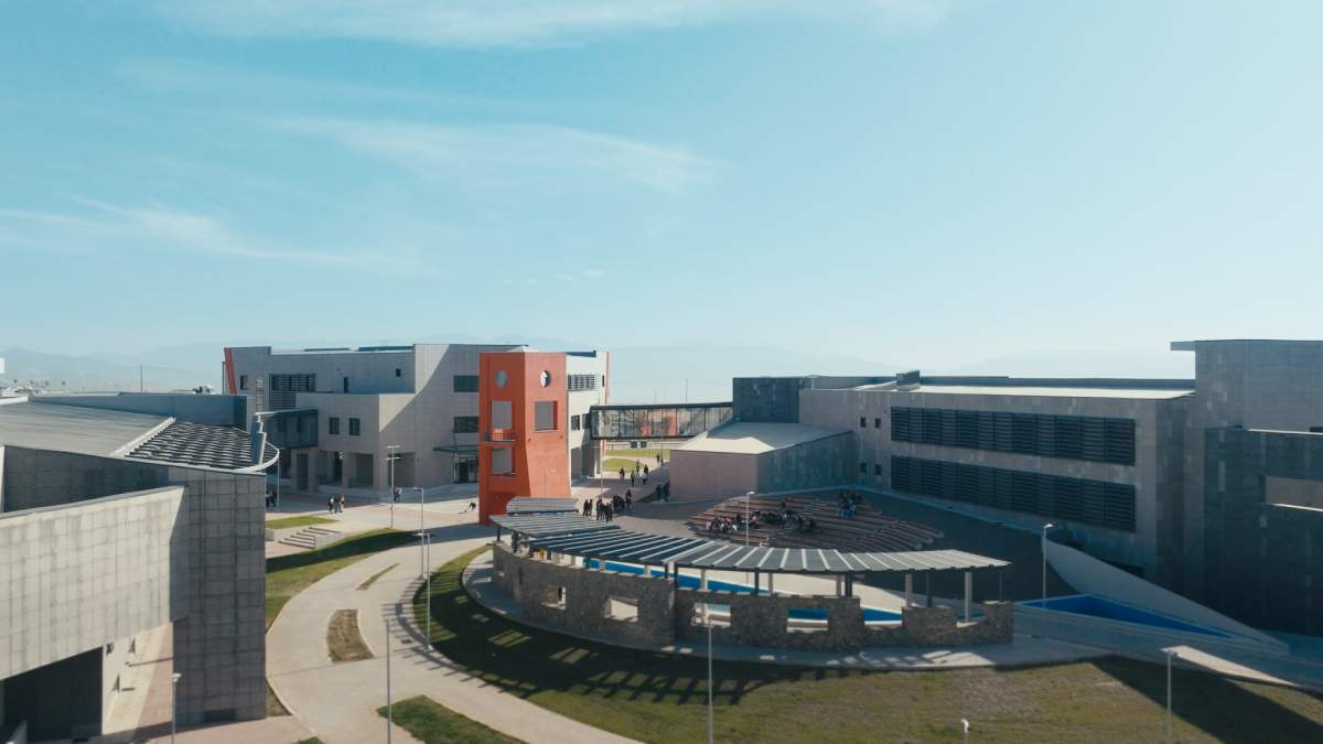 uowm