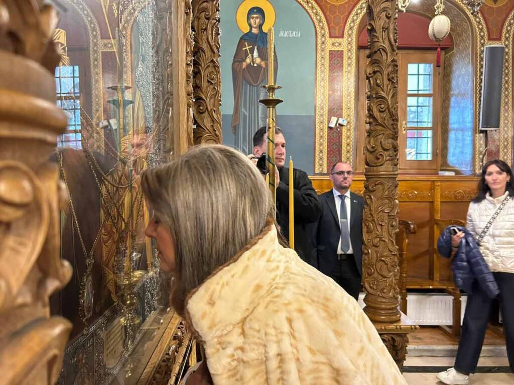 maria antoniou eleftheria kastorias 19