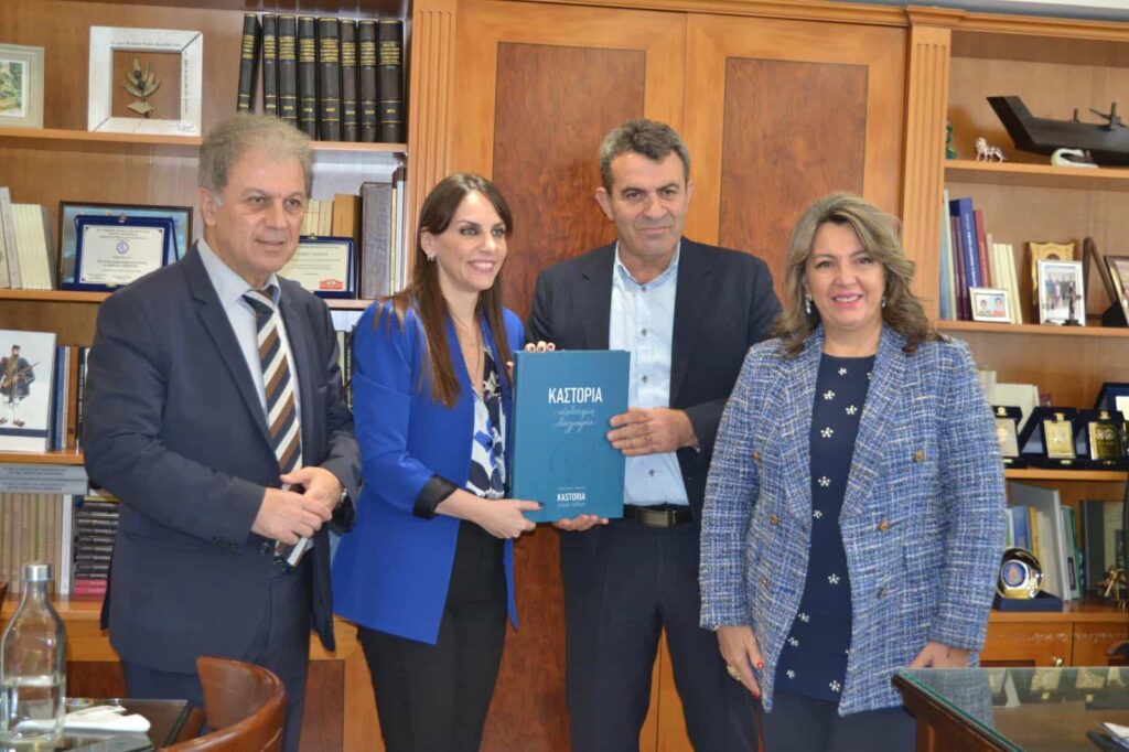 maria antoniou yfypoyrgos esoterikon vivi charalampogianni perifereiarchis dm 2