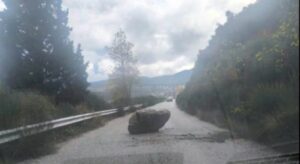 vraxos sto odostroma