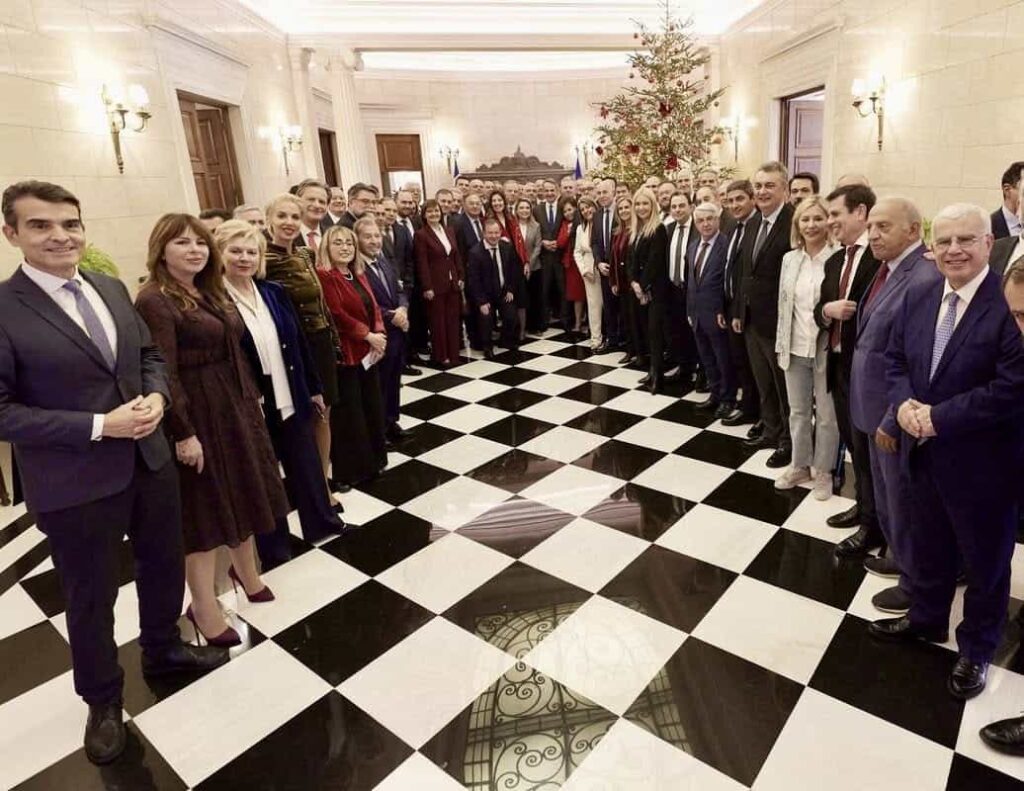 maria antoniou kyriakos mitsotakis eortastiki synantisi 3