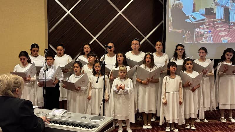 55061306010 90e8176962 c