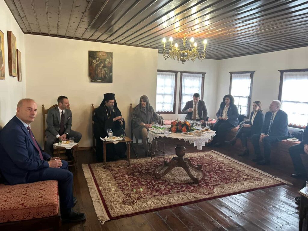 maria antoniou theofania kastoria 8