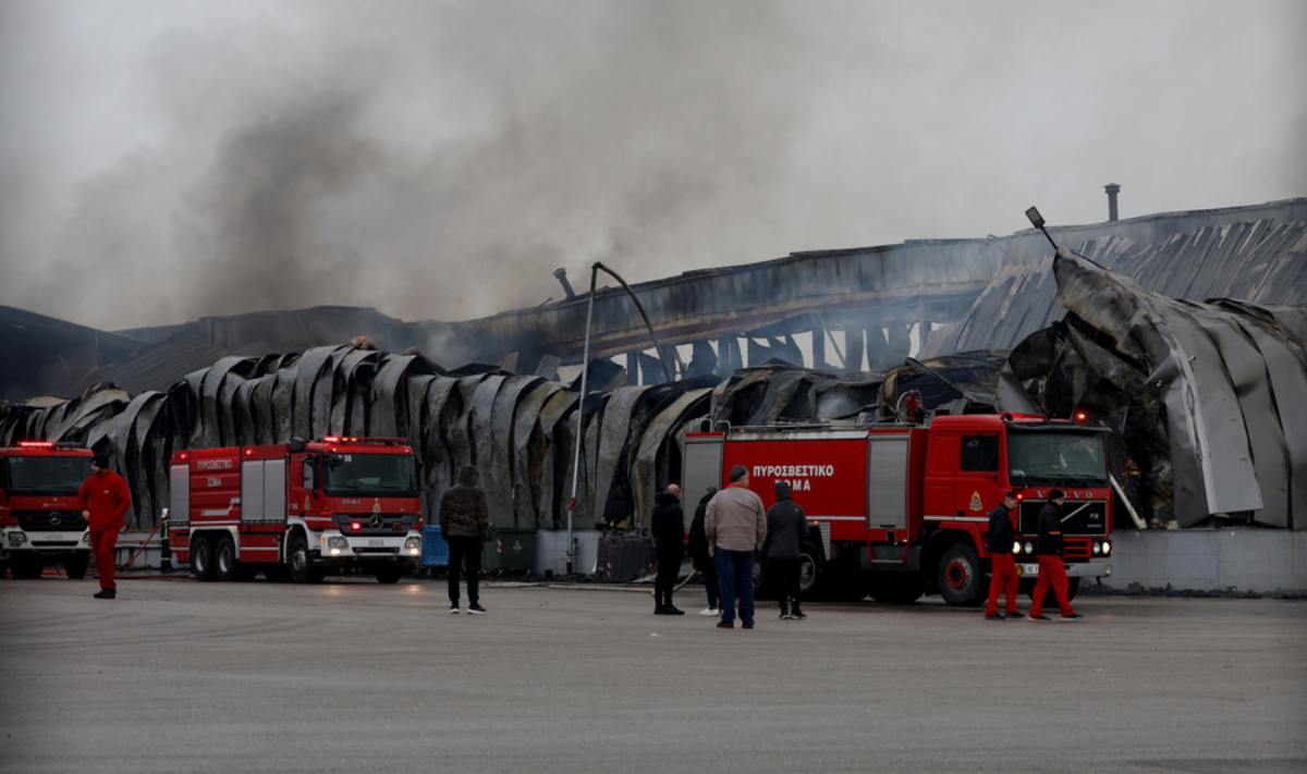   ¥¡ £ ¡£¤£ £¤ ¤¡  3 ¡¥£ © 2 ¤ ¥¤