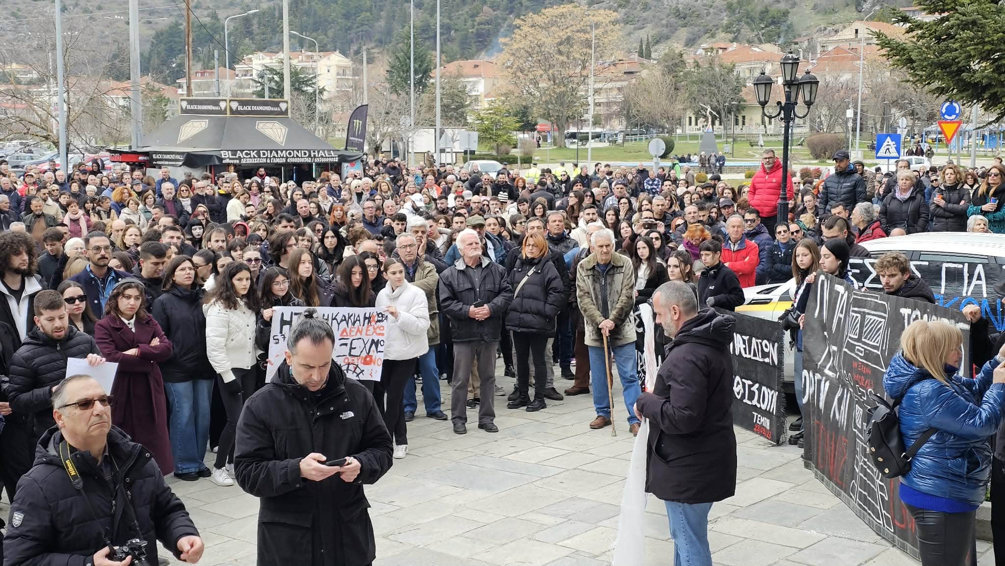 5daefb4b 7d98 4736 8da7 bc1d0f957f49