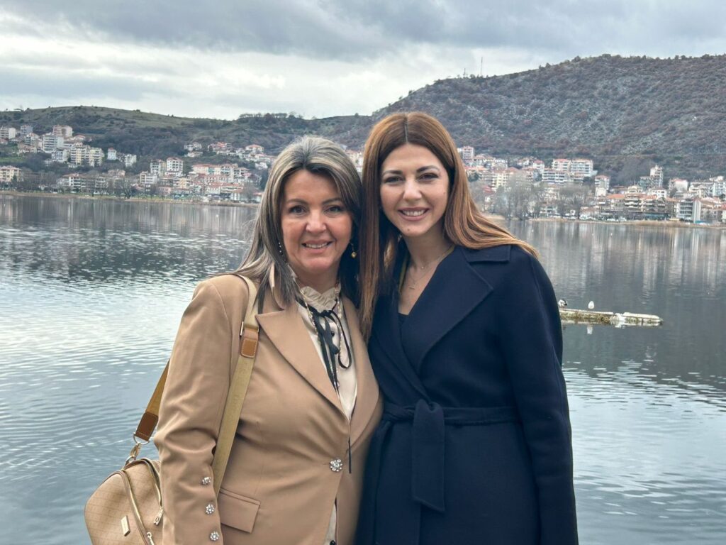 maria antoniou sofia zacahraki 1