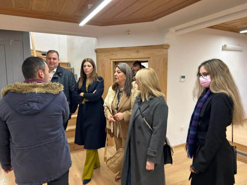 maria antoniou sofia zacahraki 27