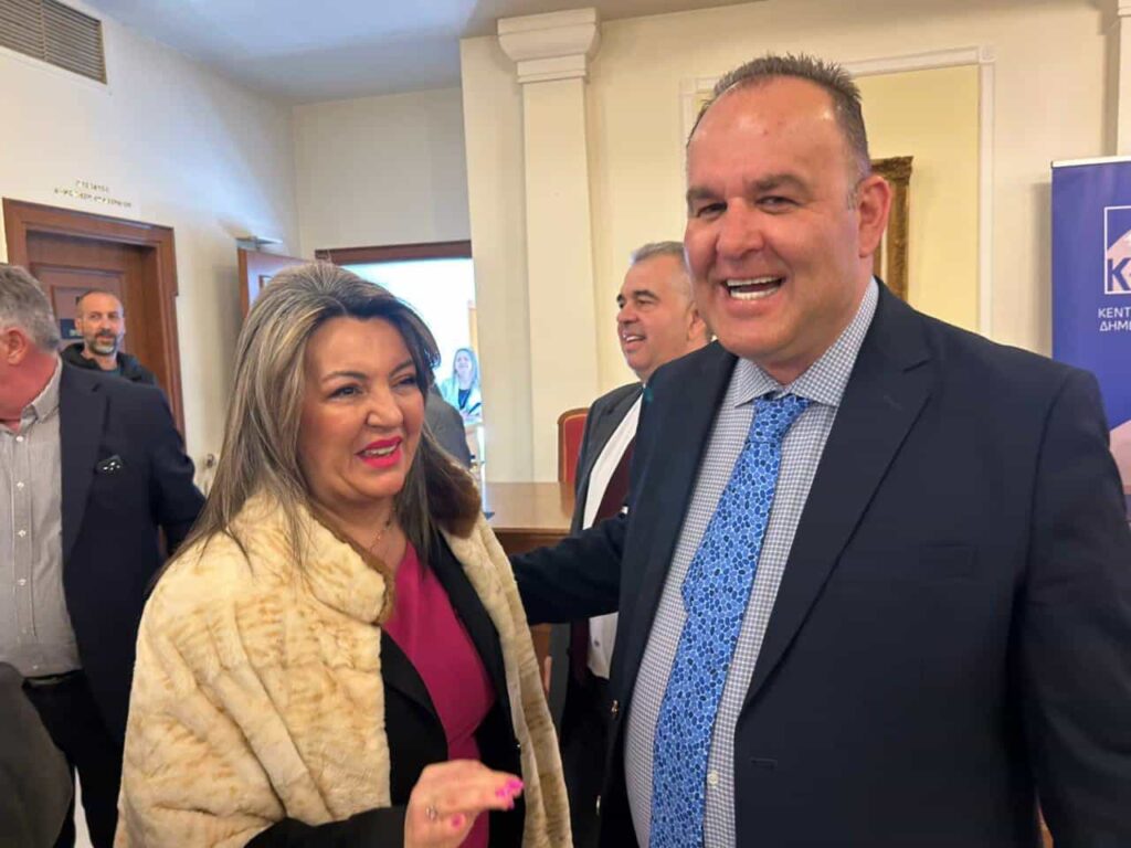 maria antoniou synedriasi kede 13