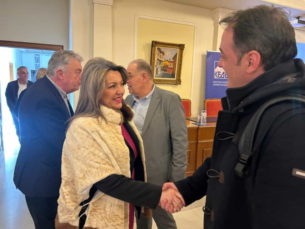 maria antoniou synedriasi kede 4