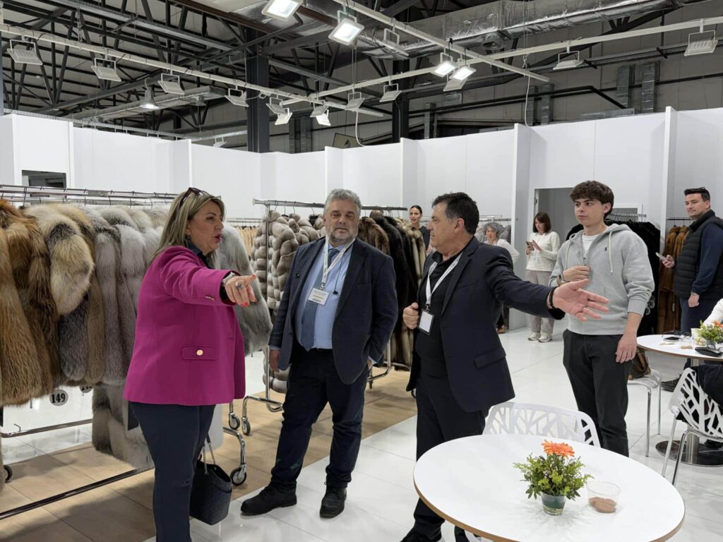 47f38cf0 5bfc 4ac8 91db df6f80ffda63