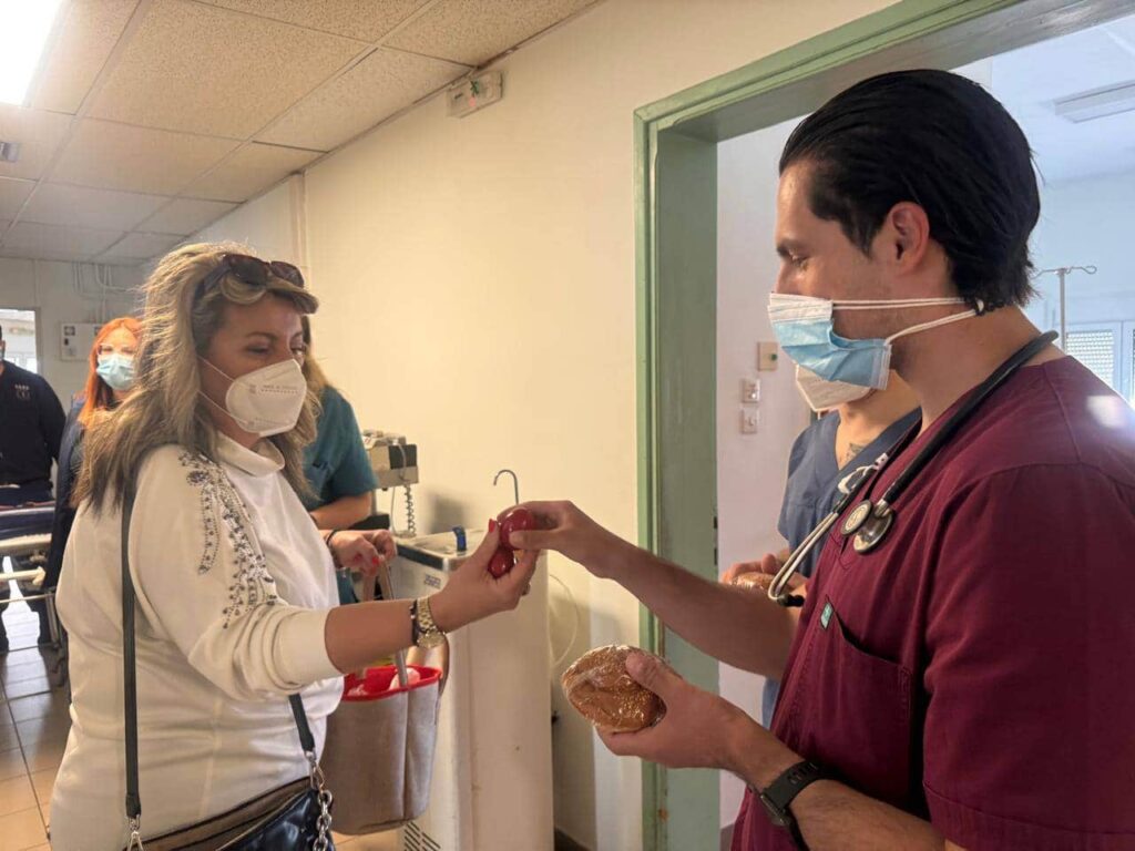 maria antoniou episkepsi nosokomeio kastorias pascha 11